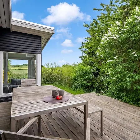 Mielikki - 2km From The Sea By Interhome *